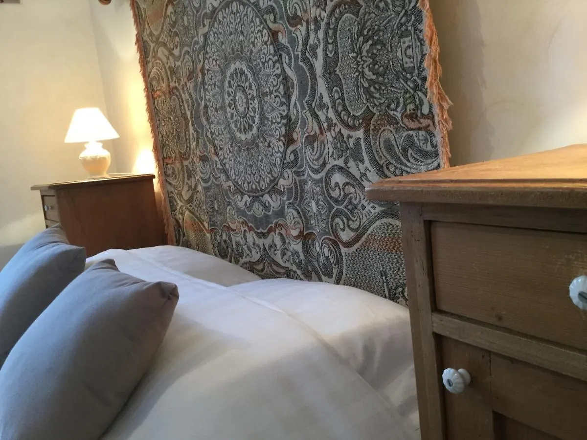 Domaine Du Mas Naut Bed & Breakfast Conques-en-Rouergue 0*,  France